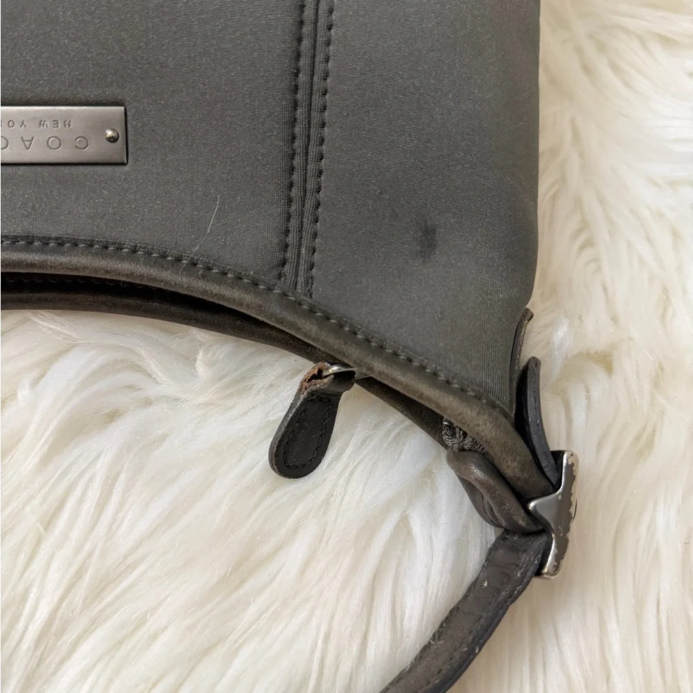 Coach stylish shoulder